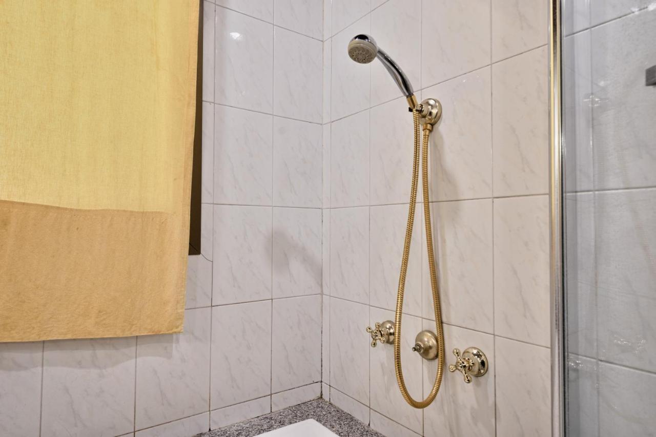 Central Apartment Turin Ngoại thất bức ảnh